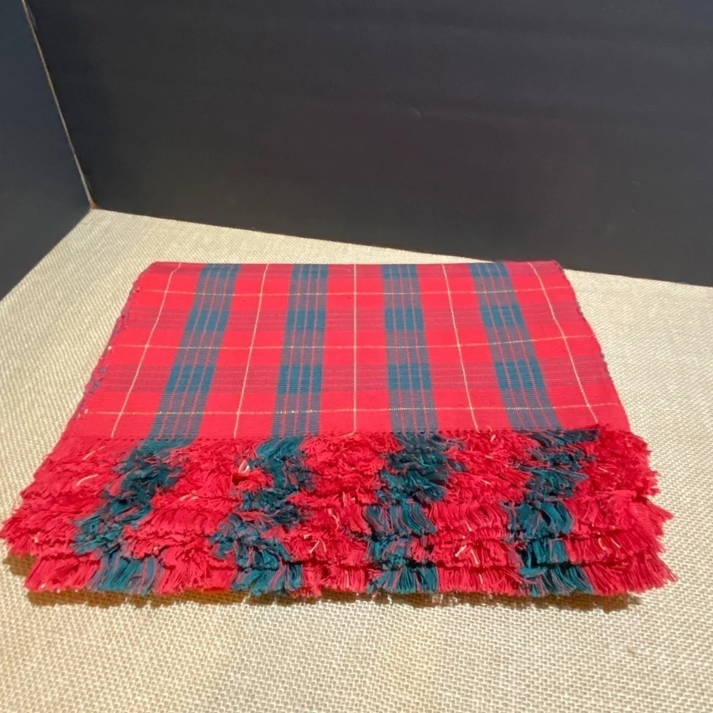 Christmas Placemats Woven Rattan‎ Straw Raffia Set Of 12 Red, Green Traditional